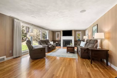 Living - 99 Indian Hill Rd, Groton, MA 01450 photo 3 of 5