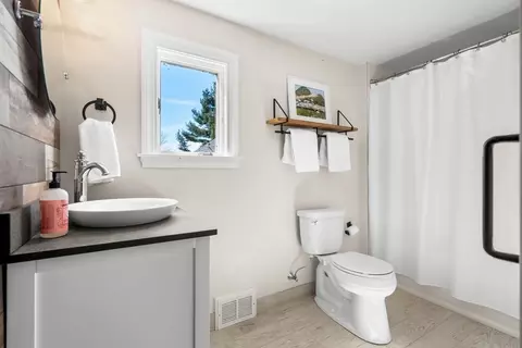 Bath - 99 Indian Hill Rd, Groton, MA 01450 photo 3 of 4