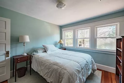 Bedroom - 9 Lang Ave, Easthampton, MA 01027 photo 3 of 8