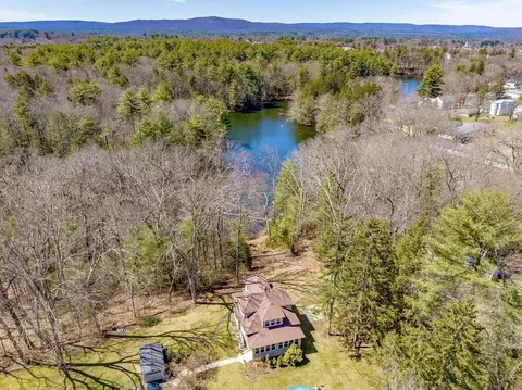View/Area - 9 Lang Ave, Easthampton, MA 01027 photo 2 of 3