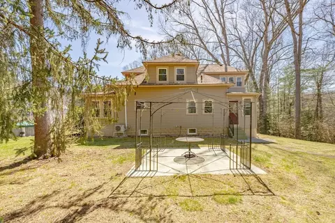 Exterior - 9 Lang Ave, Easthampton, MA 01027 photo 5 of 10