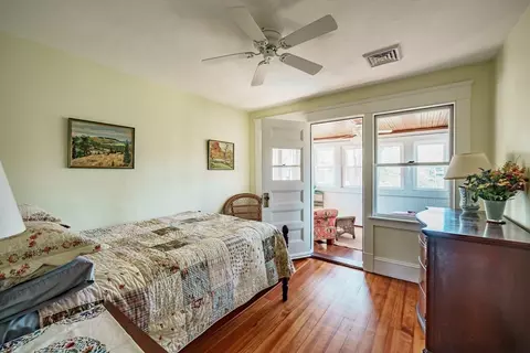 Bedroom - 9 Lang Ave, Easthampton, MA 01027 photo 6 of 8