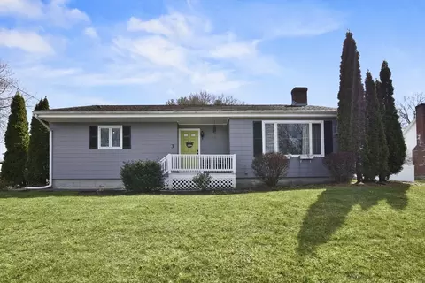 3 Park St, Auburn, MA 01501