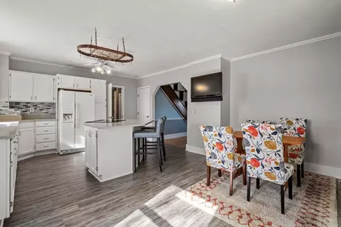Dining - 11 Elm St, Maynard, MA 01754 photo 1 of 2