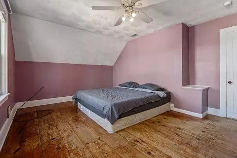 Bedroom - 11 Elm St, Maynard, MA 01754 photo 5 of 5