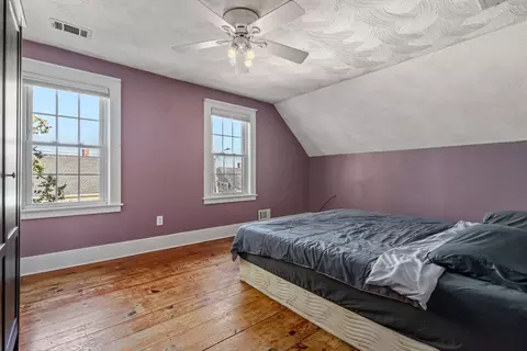 Bedroom - 11 Elm St, Maynard, MA 01754 photo 4 of 5