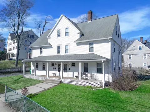 108-112 N Main St, Northbridge, MA 01588