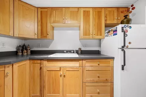 Kitchen - 25 Bates Grove Rd, Webster, MA 01570 photo 8 of 8