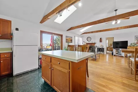 Kitchen - 25 Bates Grove Rd, Webster, MA 01570 photo 5 of 8