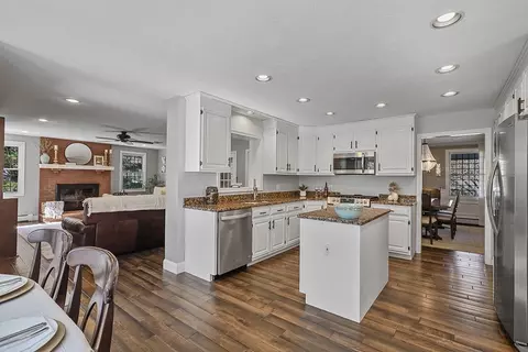 Kitchen - 2 Steeplechase Ln, Franklin, MA 02038 photo 1 of 2