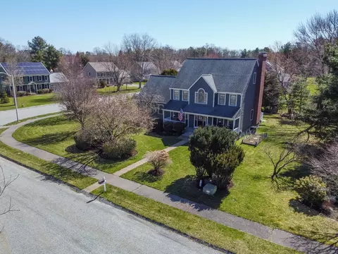 View/Area - 2 Steeplechase Ln, Franklin, MA 02038 photo 1 of 3