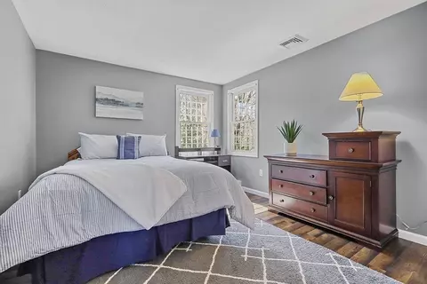 Bedroom - 2 Steeplechase Ln, Franklin, MA 02038 photo 4 of 6
