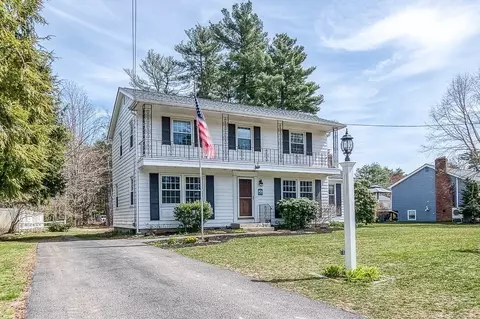 2 Colt Rd, Franklin, MA 02038