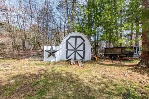 Exterior - 2 Colt Rd, Franklin, MA 02038 photo 8 of 9