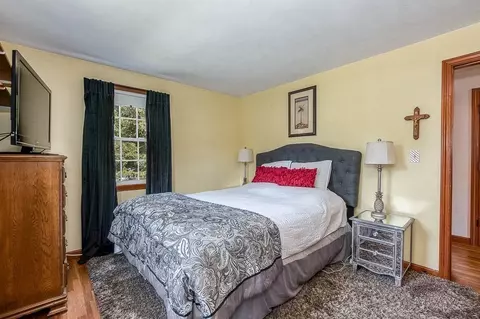 Bedroom - 2 Colt Rd, Franklin, MA 02038 photo 2 of 5