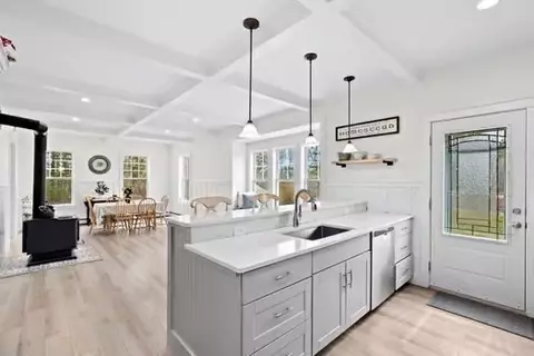 Kitchen - 64 Squirrel Island Rd, Wareham, MA 02576 photo 3 of 6
