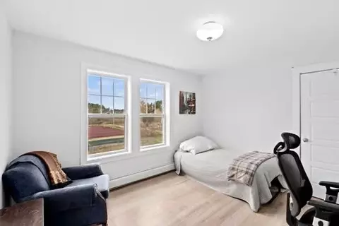 Bedroom - 64 Squirrel Island Rd, Wareham, MA 02576 photo 3 of 4