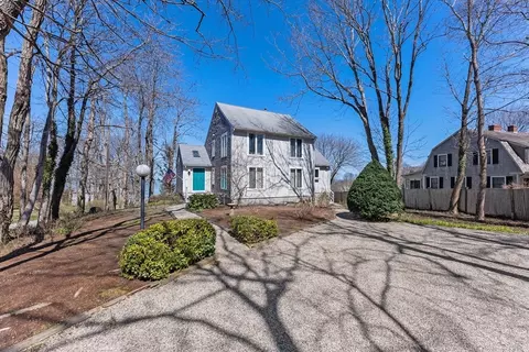 3 Cobbs Holw, Plymouth, MA 02360