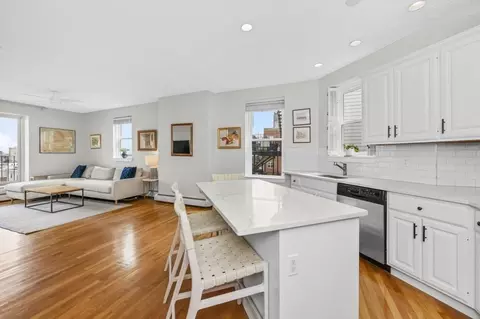 524 E Broadway #6, Boston, MA 02127