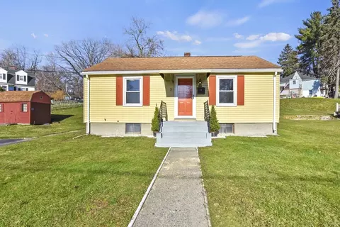 3 Carpenter Ave, Worcester, MA 01605