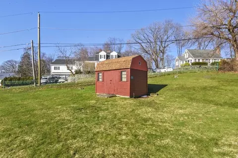 Exterior - 3 Carpenter Ave, Worcester, MA 01605 photo 9 of 9