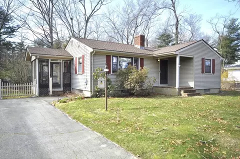 76 Sherwood Cir, East Bridgewater, MA 02333