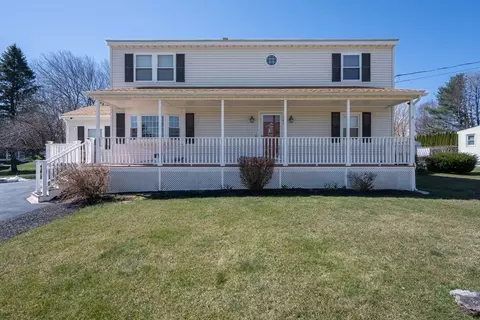 243 Crosby Rd, Dracut, MA 01826