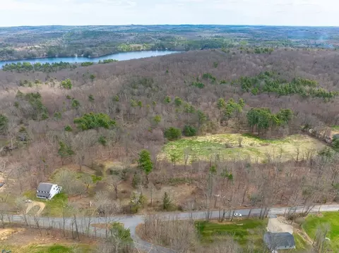 2 Gay Rd, Brookfield, MA 01506