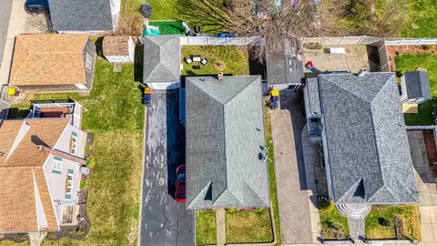Exterior - 395 Eddy St, Fall River, MA 02723 photo 11 of 12