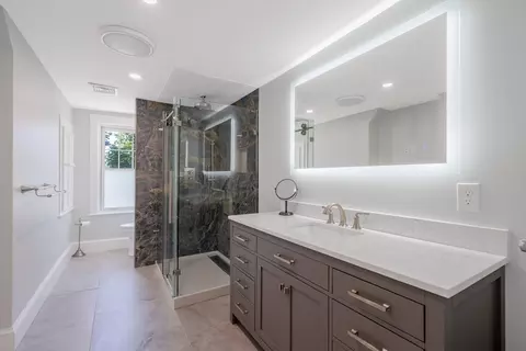 75 Clifton Ave, Marblehead, MA 01945 photo 9