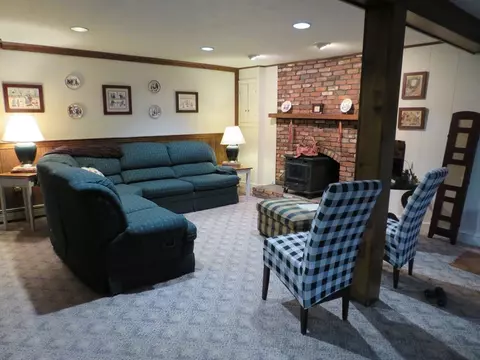 388 Winter St, Hanson, MA 02341 photo 12