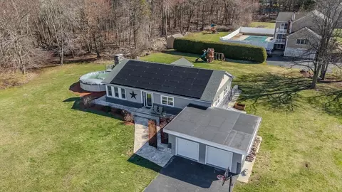 239 Fiske St, Tewksbury, MA 01876