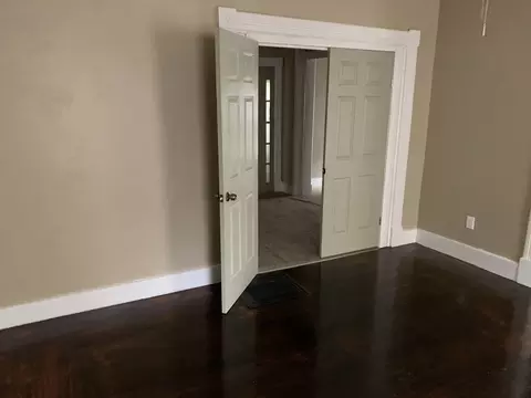 124 Catharine St, Springfield, MA 01109 photo 3