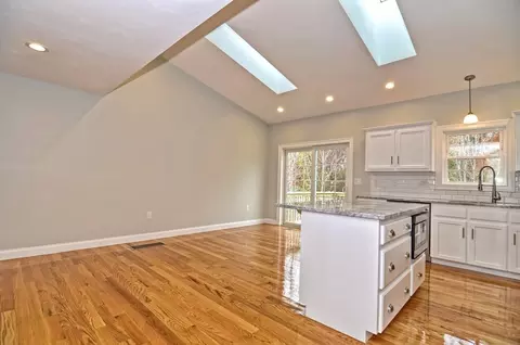 47 Ariel Cir #47, Sutton, MA 01590 photo 10