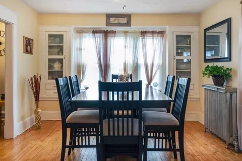 Dining - 39 Meredith St, Springfield, MA 01108 photo 3 of 5