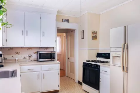 Kitchen - 39 Meredith St, Springfield, MA 01108 photo 3 of 3