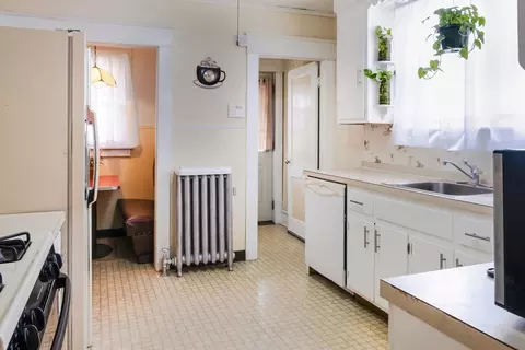 Kitchen - 39 Meredith St, Springfield, MA 01108 photo 1 of 3