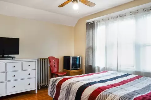 Bedroom - 39 Meredith St, Springfield, MA 01108 photo 9 of 11