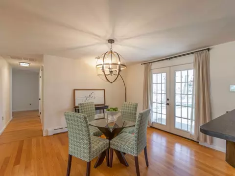 Dining - 33 Woolworth St, Longmeadow, MA 01106 photo 2 of 3