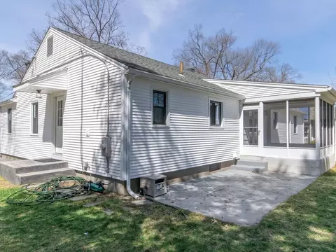 Exterior - 33 Woolworth St, Longmeadow, MA 01106 photo 6 of 12
