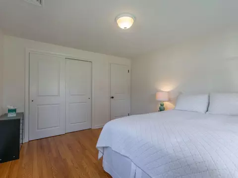 Bedroom - 33 Woolworth St, Longmeadow, MA 01106 photo 4 of 4