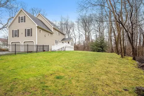 Exterior - 2 Davis Ln, Georgetown, MA 01833 photo 10 of 10