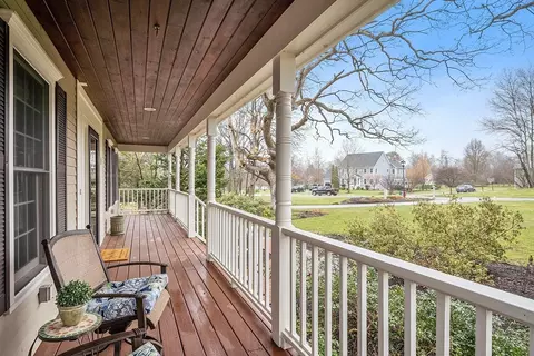 Exterior - 2 Davis Ln, Georgetown, MA 01833 photo 6 of 10