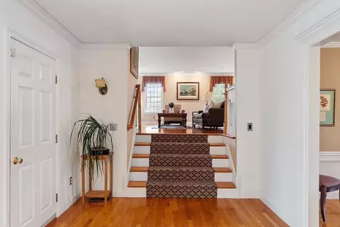 Entry Way - 2 Davis Ln, Georgetown, MA 01833 photo 2 of 3