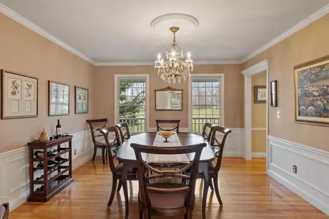Dining - 2 Davis Ln, Georgetown, MA 01833 photo 2 of 4