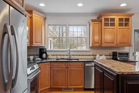 Kitchen - 2 Davis Ln, Georgetown, MA 01833 photo 1 of 4