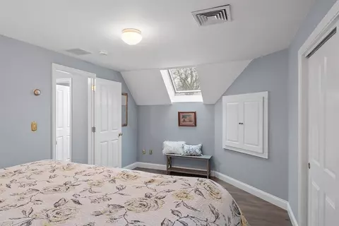 Bedroom - 2 Davis Ln, Georgetown, MA 01833 photo 7 of 7