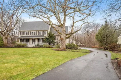 Exterior - 2 Davis Ln, Georgetown, MA 01833 photo 2 of 10