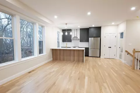 339 Quarry #6, Quincy, MA 02169