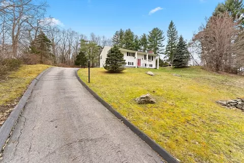 View/Area - 99 Dudley Rd, Sutton, MA 01590 photo 2 of 3